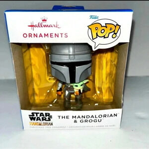 Hallmark Funko Pop Star Wars
The Mandalorian & Grogu ornament NIB 2022 C…